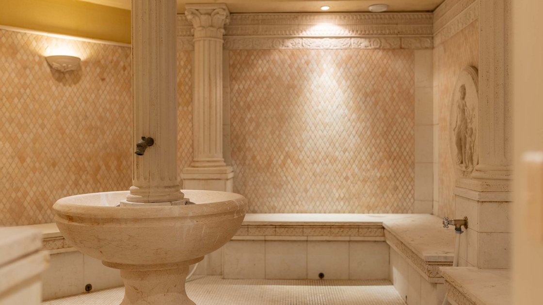 Dein Wellnesshotel in Mayrhofen – Das Hotel Strass Dein Wellnesshotel in Mayrhofen – Das Hotel Strass