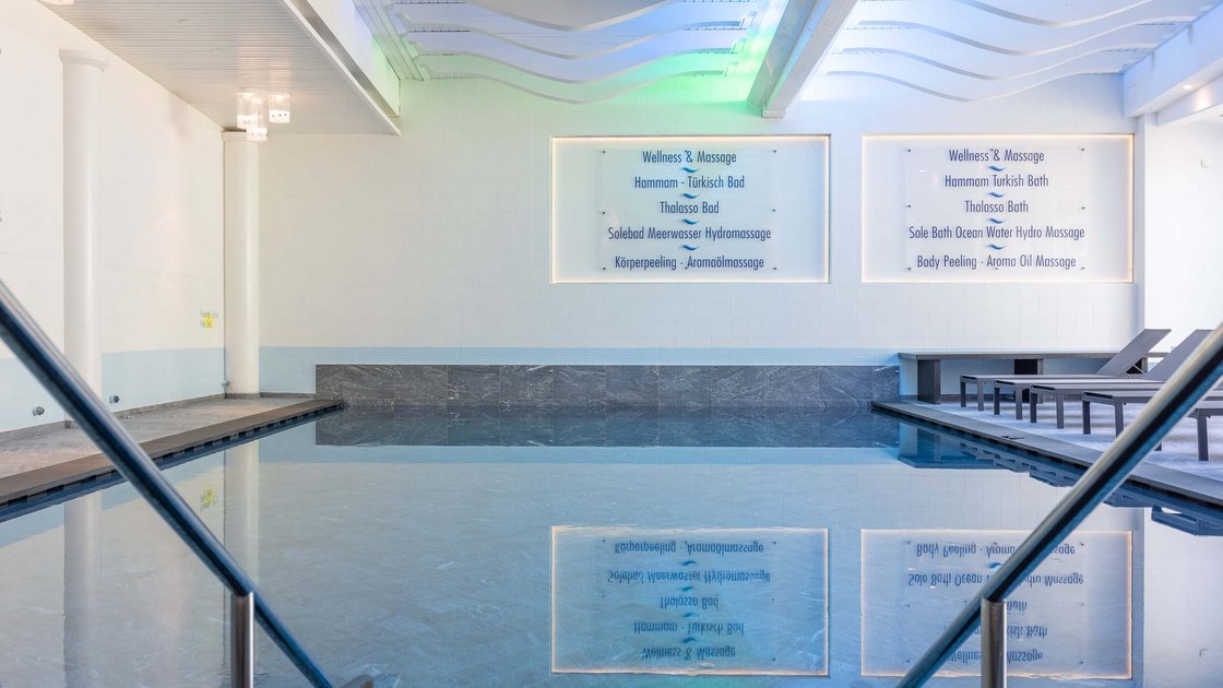 Ihr Hotel mit Pool in Mayrhofen Ihr Hotel mit Pool in Mayrhofen